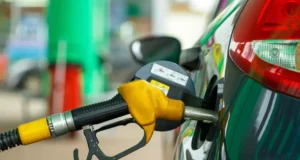 DANGOTE: NNPCL, MRS Outlets Shutdown As Nigerian Fuel Stations Increases Fuel Price Again DANGOTE OIL